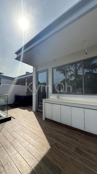 5 Bed Cluster House (Landed) for Sale in  Greenwood Mews - Image 2